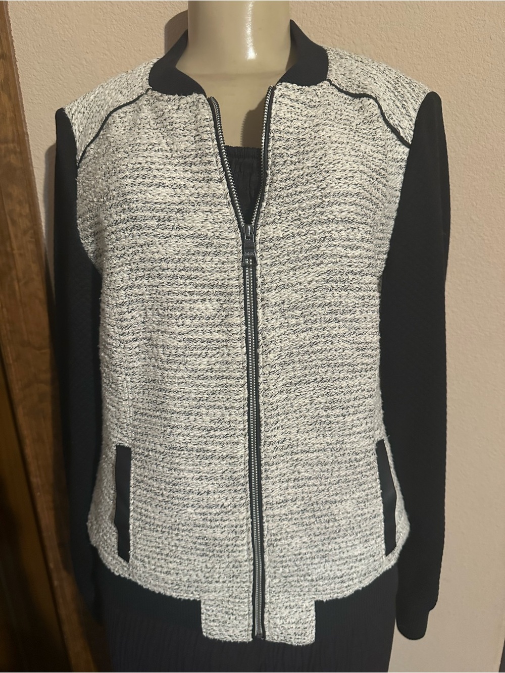 Banana Republic Black & White Textured Knit Bomber Jacket